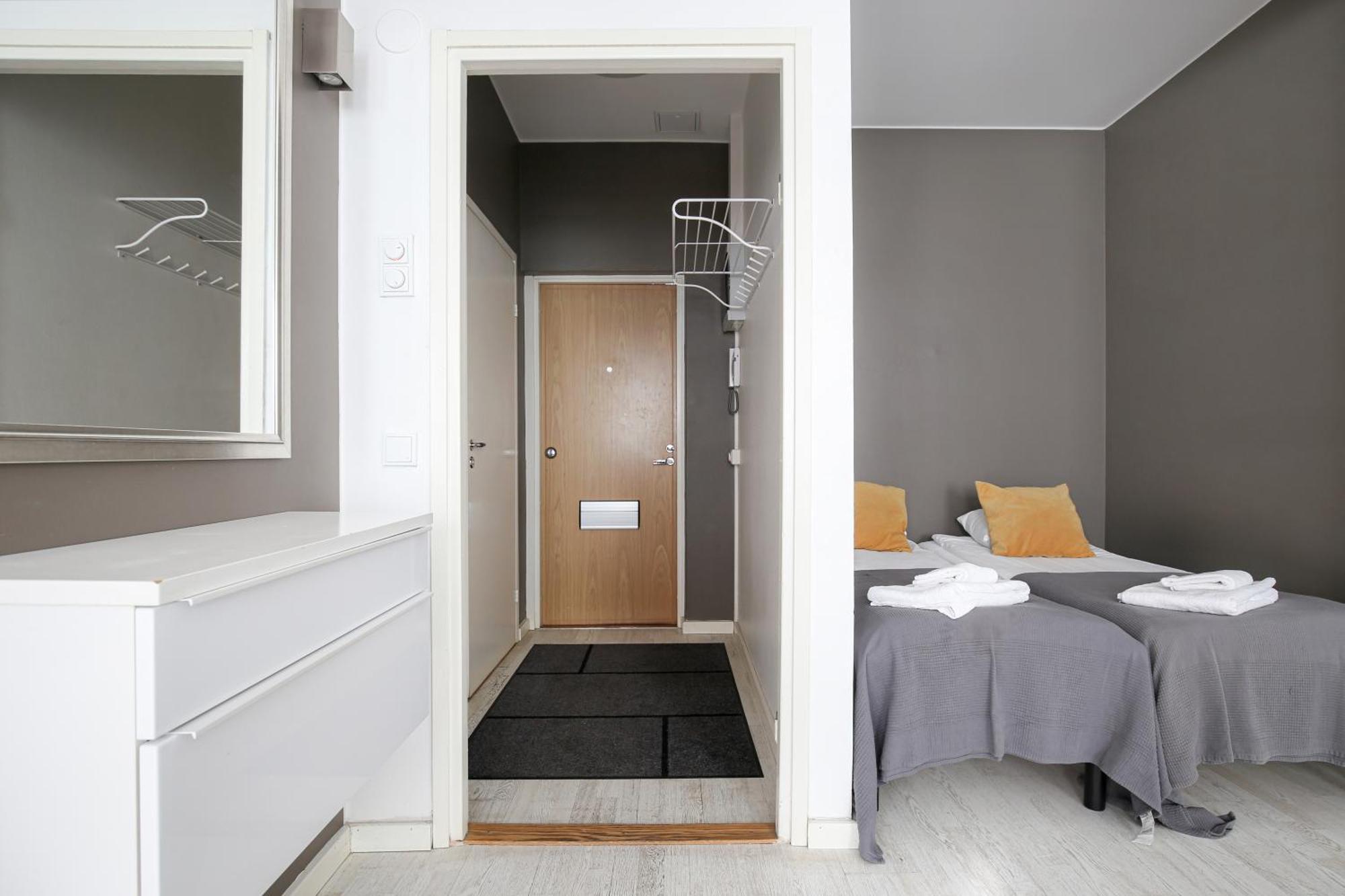 Kotimaailma Apartments Kamppi - Studio For 2 Helsinki Exterior photo